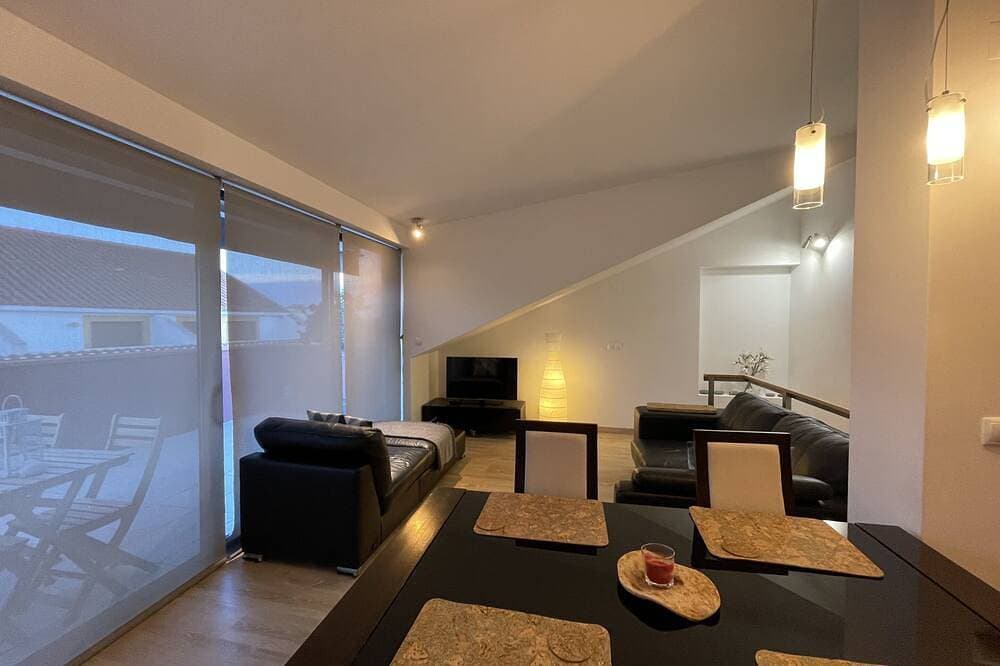 Foto 8 von 30: Apartment-Ensuite-Terrasse-Furnas