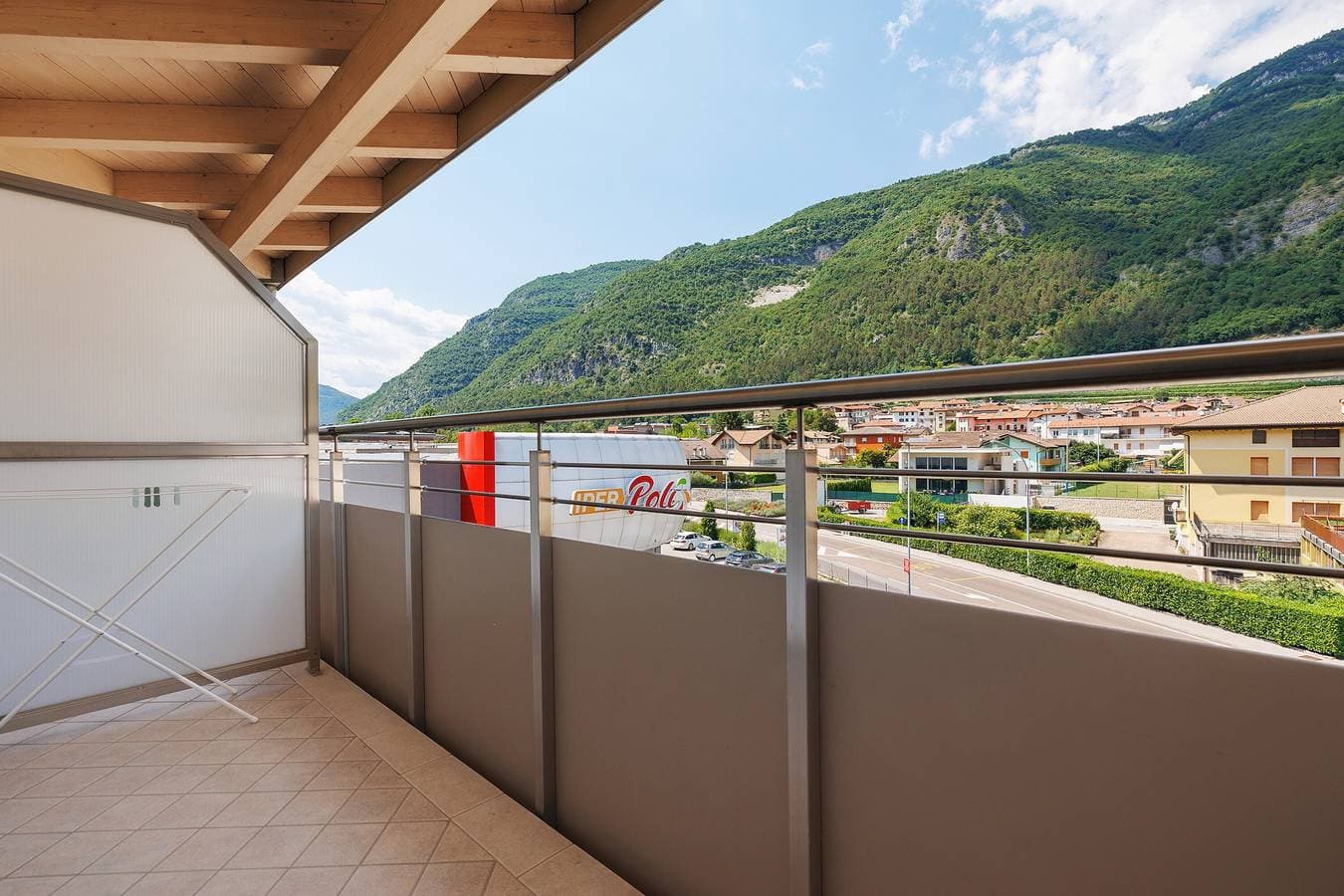 Foto 6 von 20: Doppelzimmer 102 mit Bergblick, WLAN und Klimaanlage