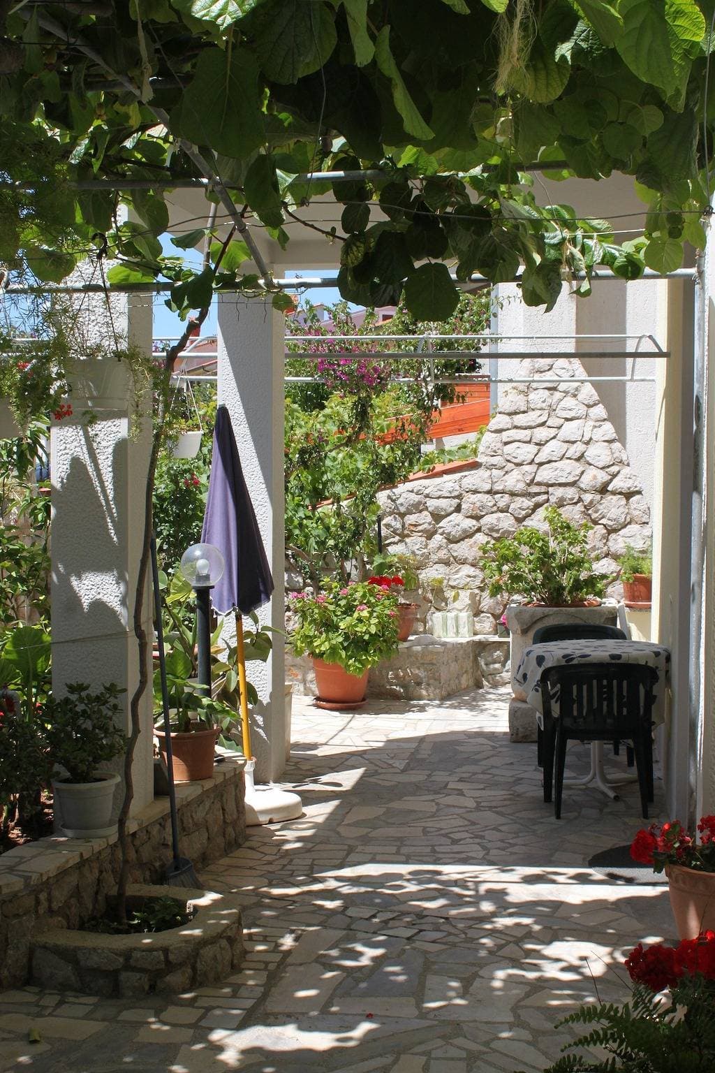 Foto 13 von 29: 1-Zimmer-Ferienwohnung mit Balkon und Meerblick Mali Losinj, Losinj A-7879-b