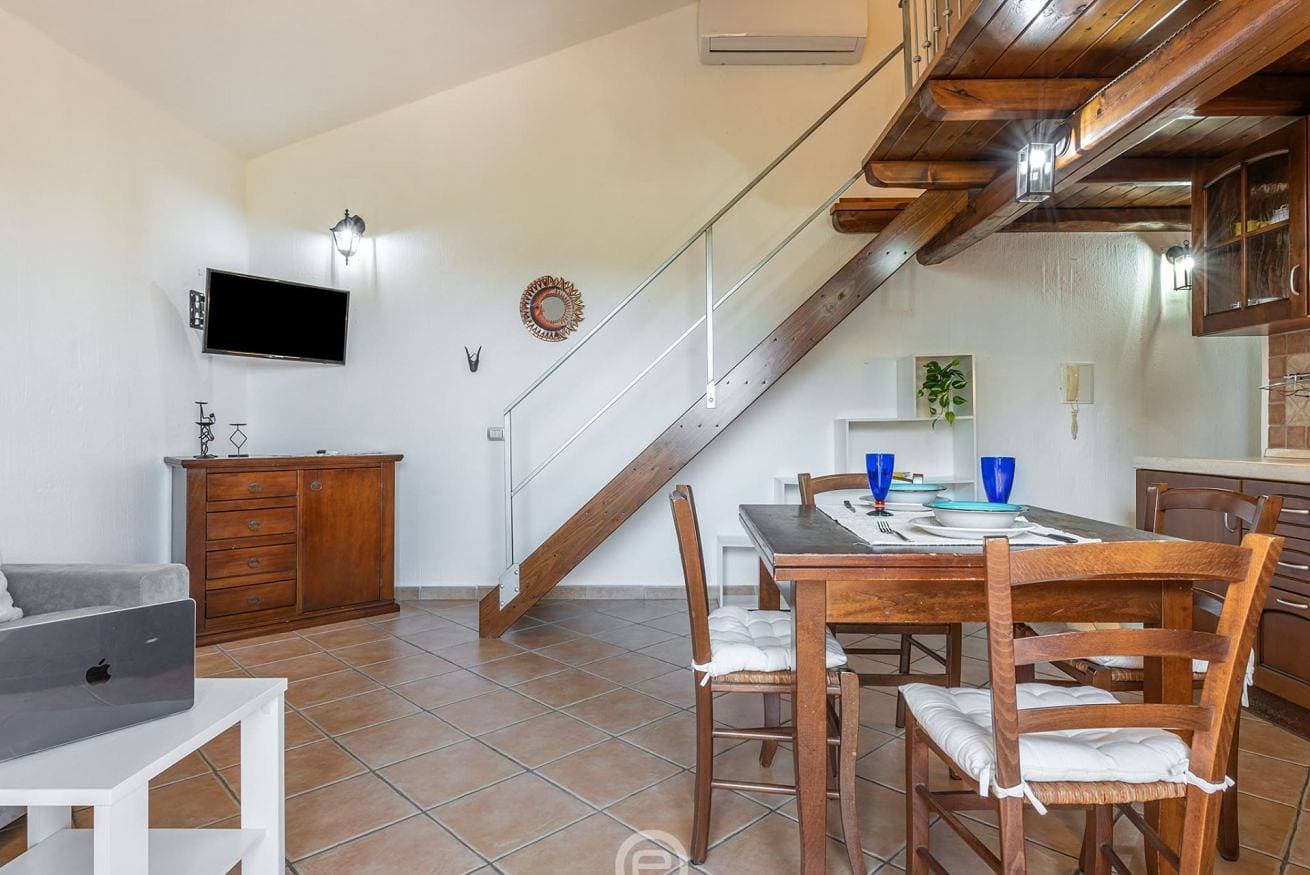 Foto 6 von 28: Ferienhaus für 2 Personen mit Balkon/Terrasse