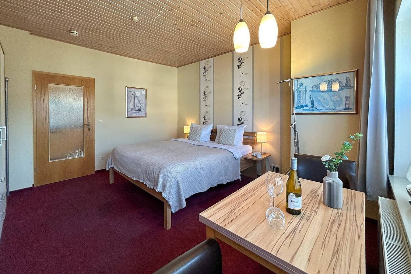 Foto 6 von 21: Strandnah und mit Meerblick: Ferienwohnung 4 im Haus Seeluft Duhnen