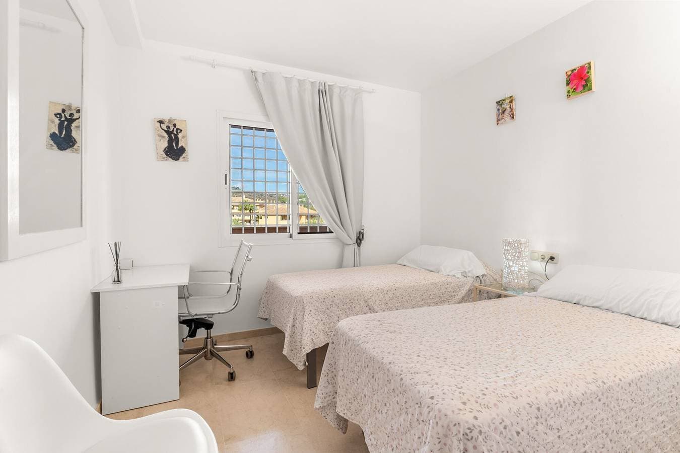 Foto 11 von 22: Apartment „Jardines Santa Maria Golf Elviria“ mit Pool, WLAN & Klimaanlage