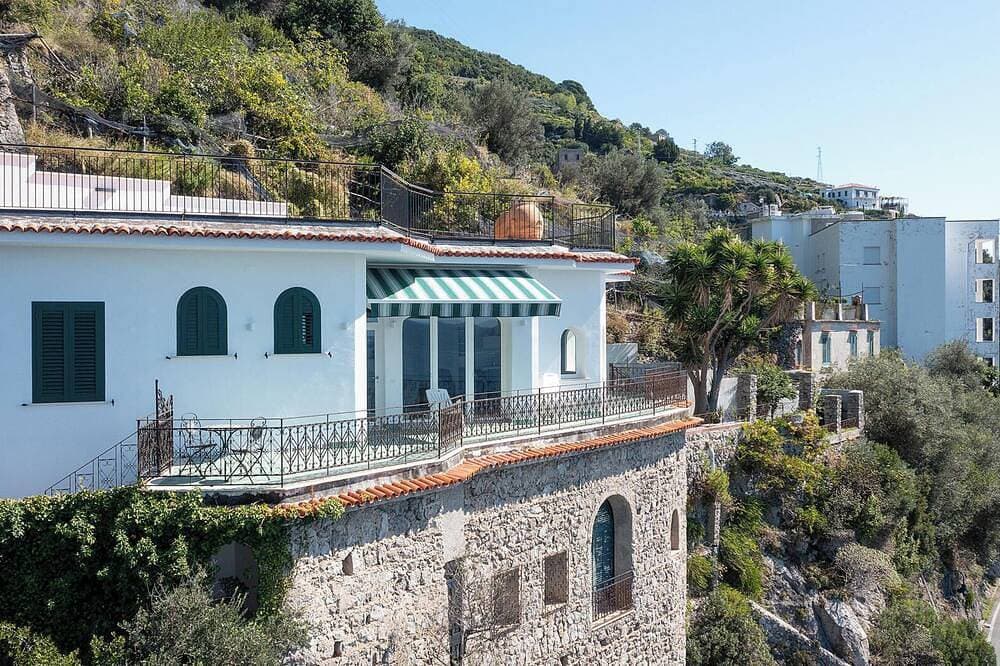 Foto 10 von 30: Enrico tower - Maiori, Amalfi coast