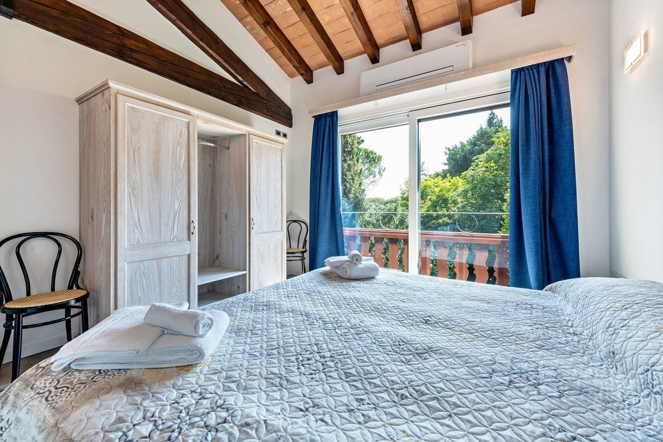 Foto 4 von 29: Ferienwohnung „Al Segnavento Fasanella“ am See mit Pool, WLAN und Garten