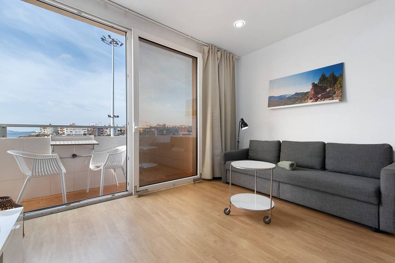 Foto 3 von 26: Ferienwohnung 'Suite Playa y Mar' mit Balkon und Klimaanlage