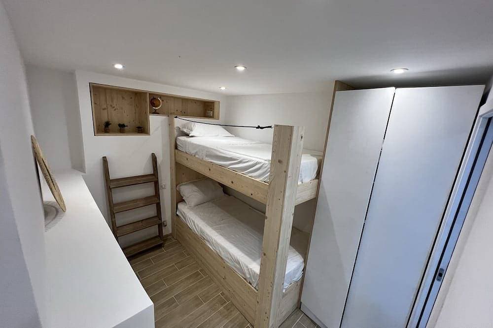 Foto 2 von 8: New architect apartment in Santa Giulia, Porto Vecchio