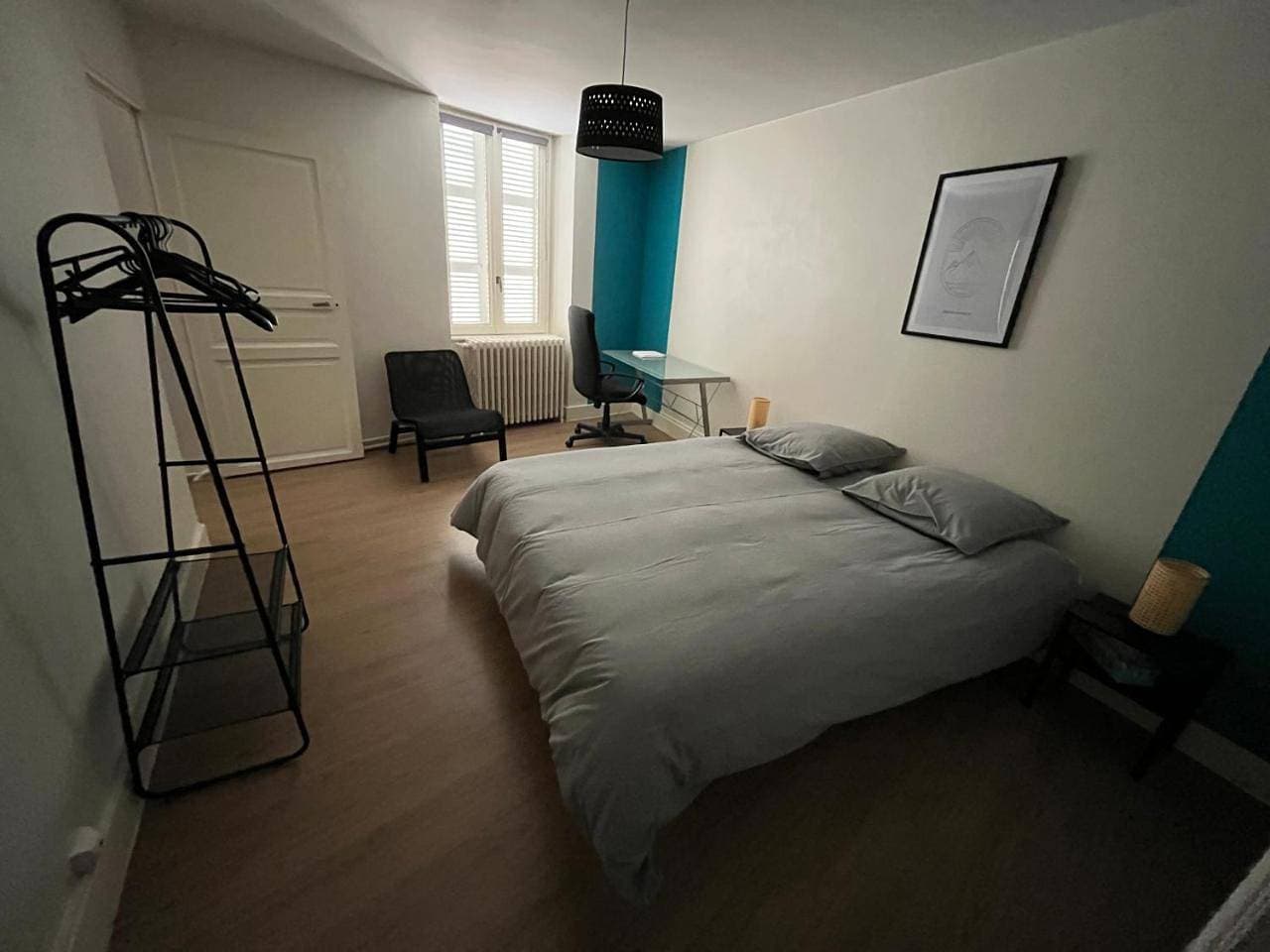 Foto 9 von 21: Three-Bedroom Apartment