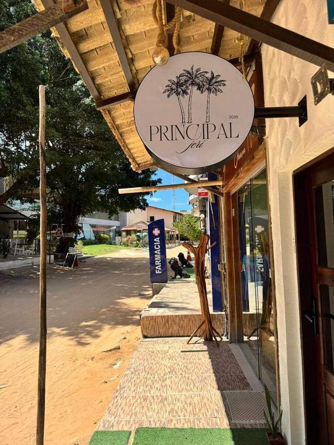 Principal Jeri 1