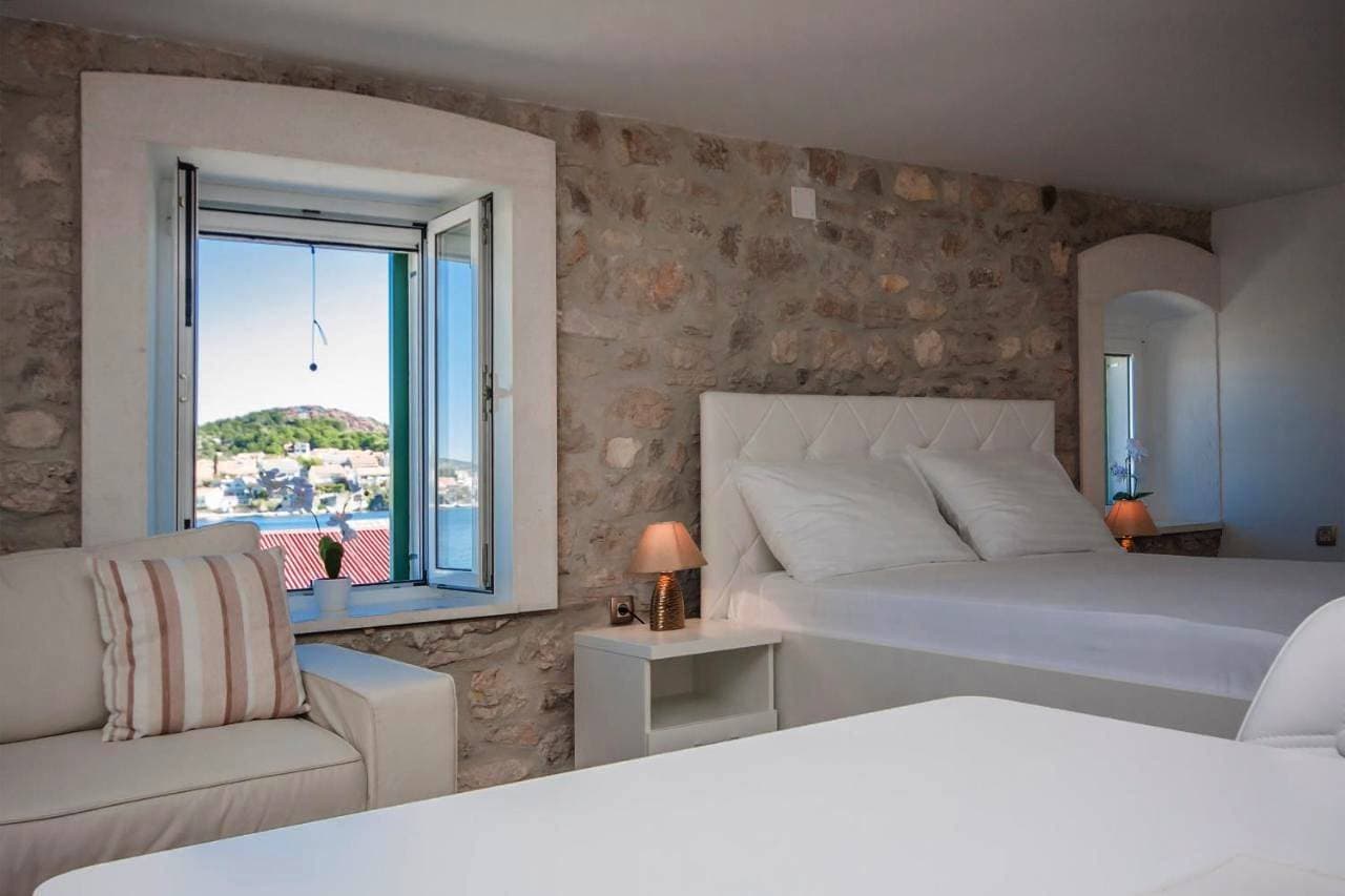 Apartments Dalmata 1
