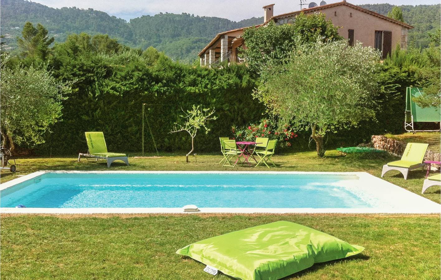 Foto 13 von 23: 120qm Wohnung mit AC, Parkplatz, Pool & Terrasse
