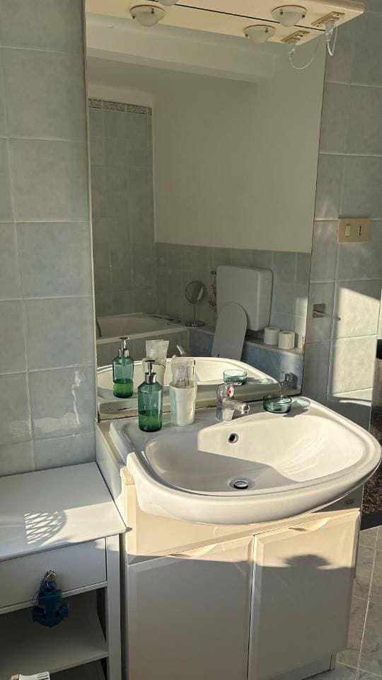 Foto 13 von 24: Double Room with Private Bathroom