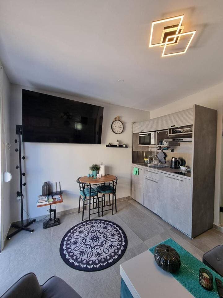 Foto 5 von 6: One-Bedroom Apartment