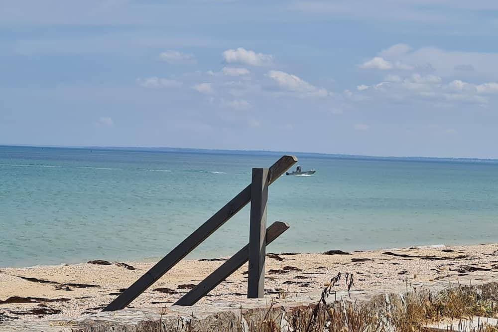 Gite la plage, ideal for 5 people with a beautiful sea view 1