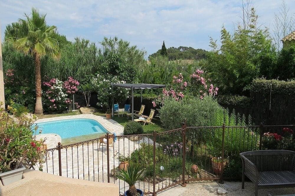 Foto 10 von 16: Maison Provencale Avec Piscine