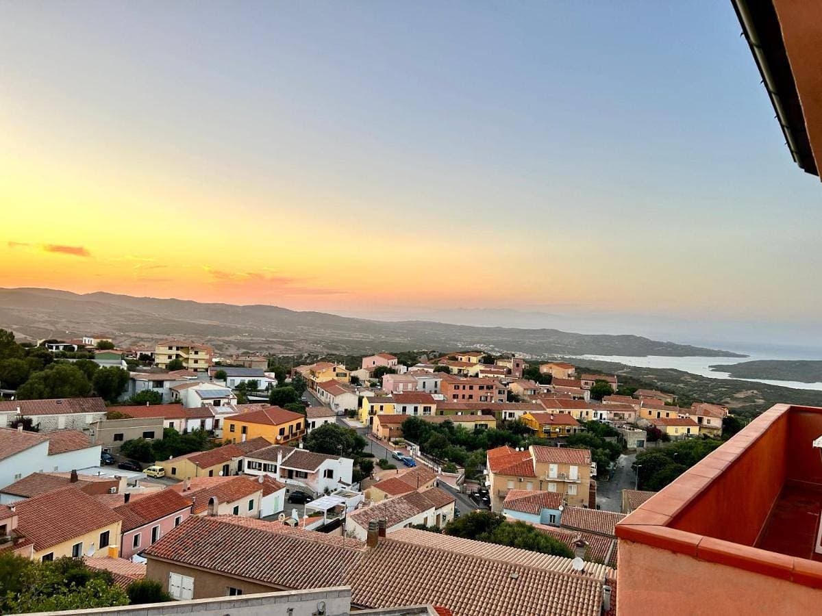 Trilocale con Vista Panoramica sull'Arcipelago de La Maddalena - San Pasquale, Sardegna 1