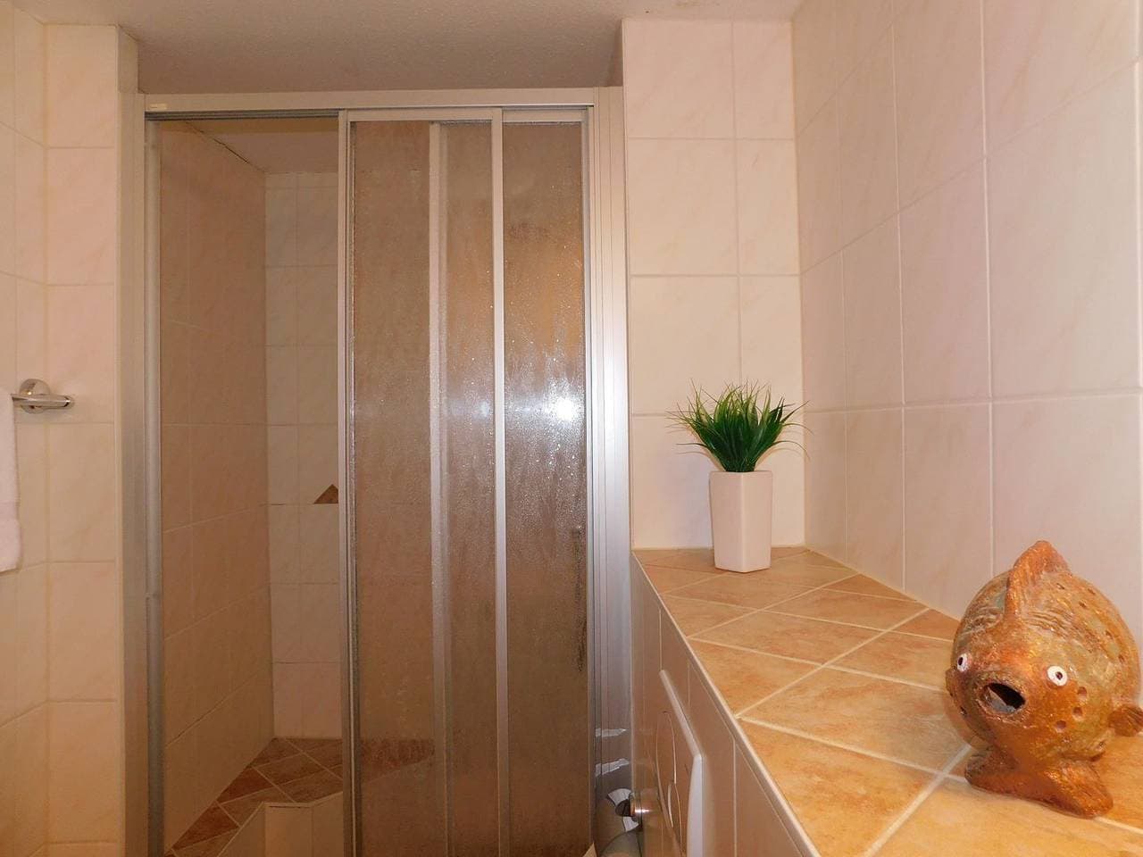 Foto 8 von 8: Ferienhaus "Sterntaucher 5" - gemütlicher Bungalow mit ca. 40 m² für 2 Personen