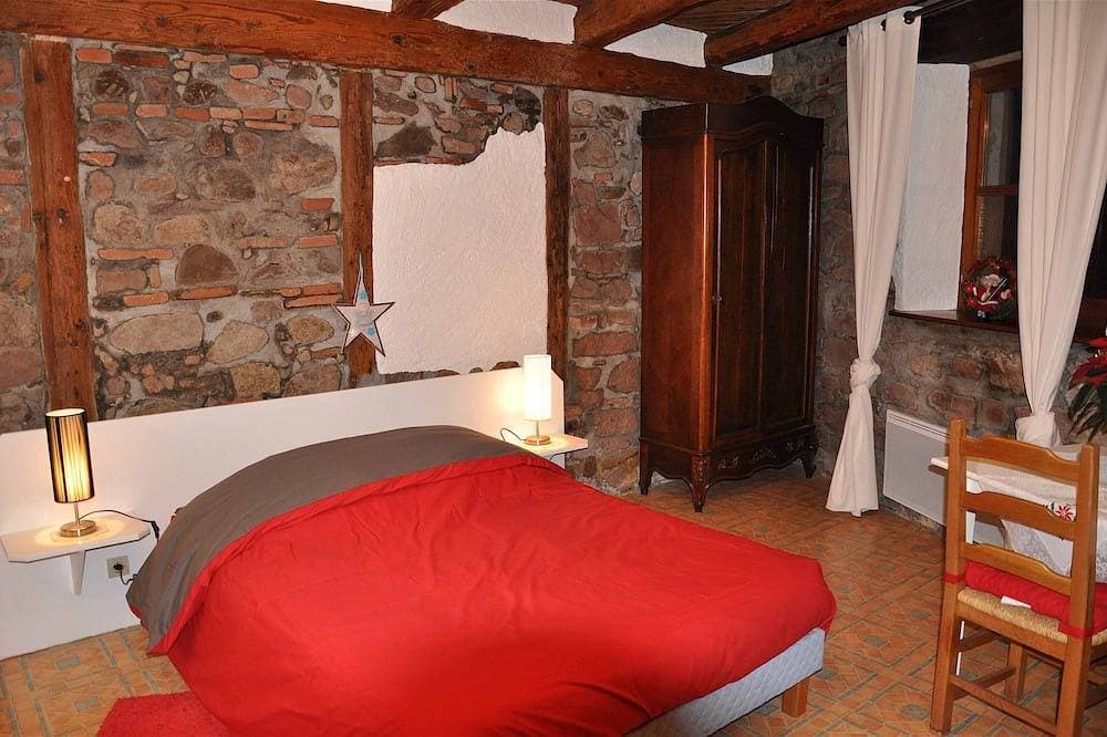 Foto 3 von 16: Typische Wohnung im alten Haus Wein