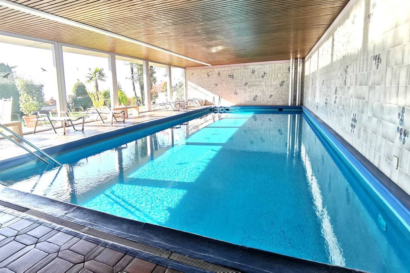 Foto 4 von 30: Panorama Maggiore Apartment with Pool in Locarno