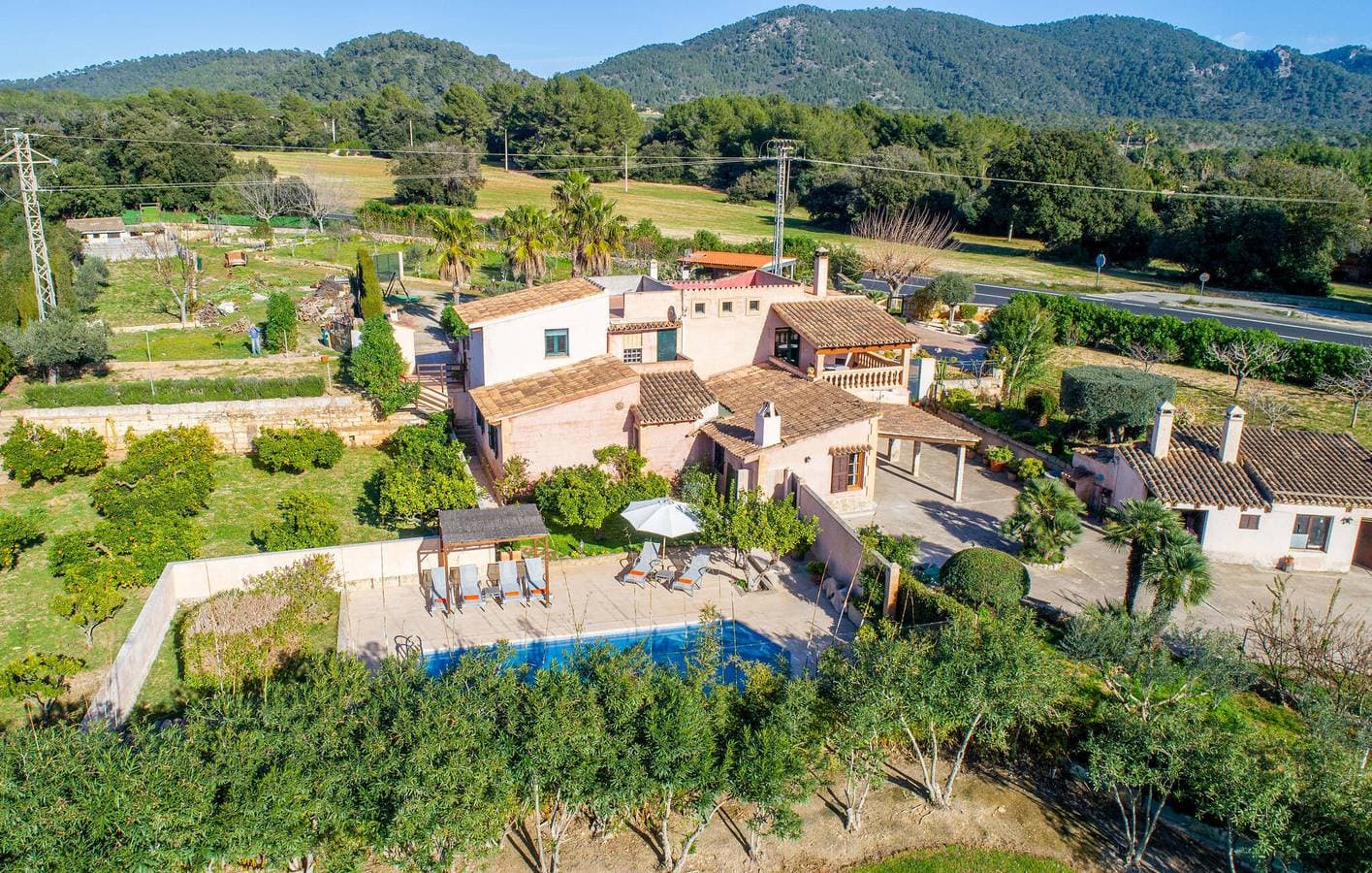 Foto 5 von 34: Gemütliches Apartment am Strand mit Pool und Küche