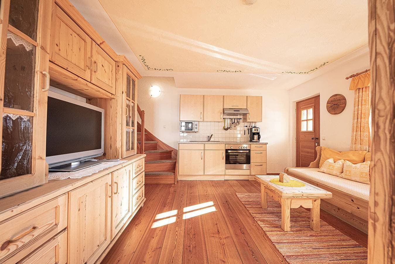 Foto 4 von 10: Ferienwohnung "Himmelschlüssel" mit Bergblick, 2 privaten Terrassen und WLAN