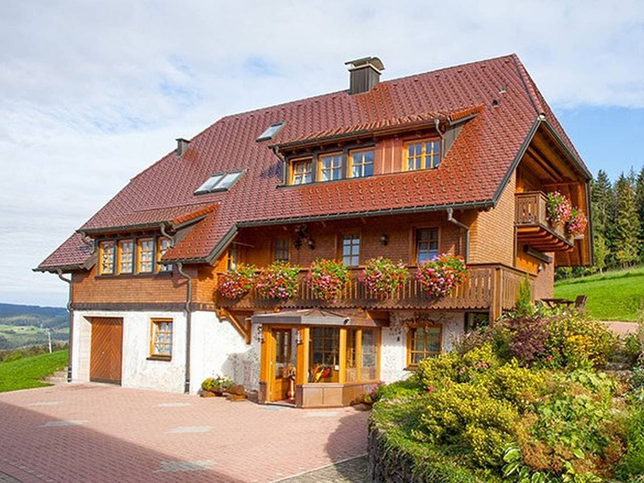 Foto 2 von 30: Ferienwohnung 'Morgensonne' mit Bergblick, gemeinsamer Terrasse und WLAN