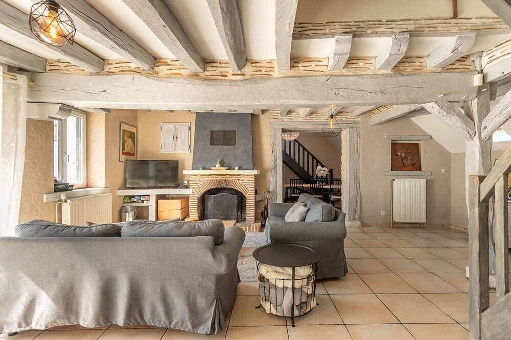 Foto 8 von 30: Ferienhaus-Traditionell-Ensuite mit Dusche-avec Piscine et Mare