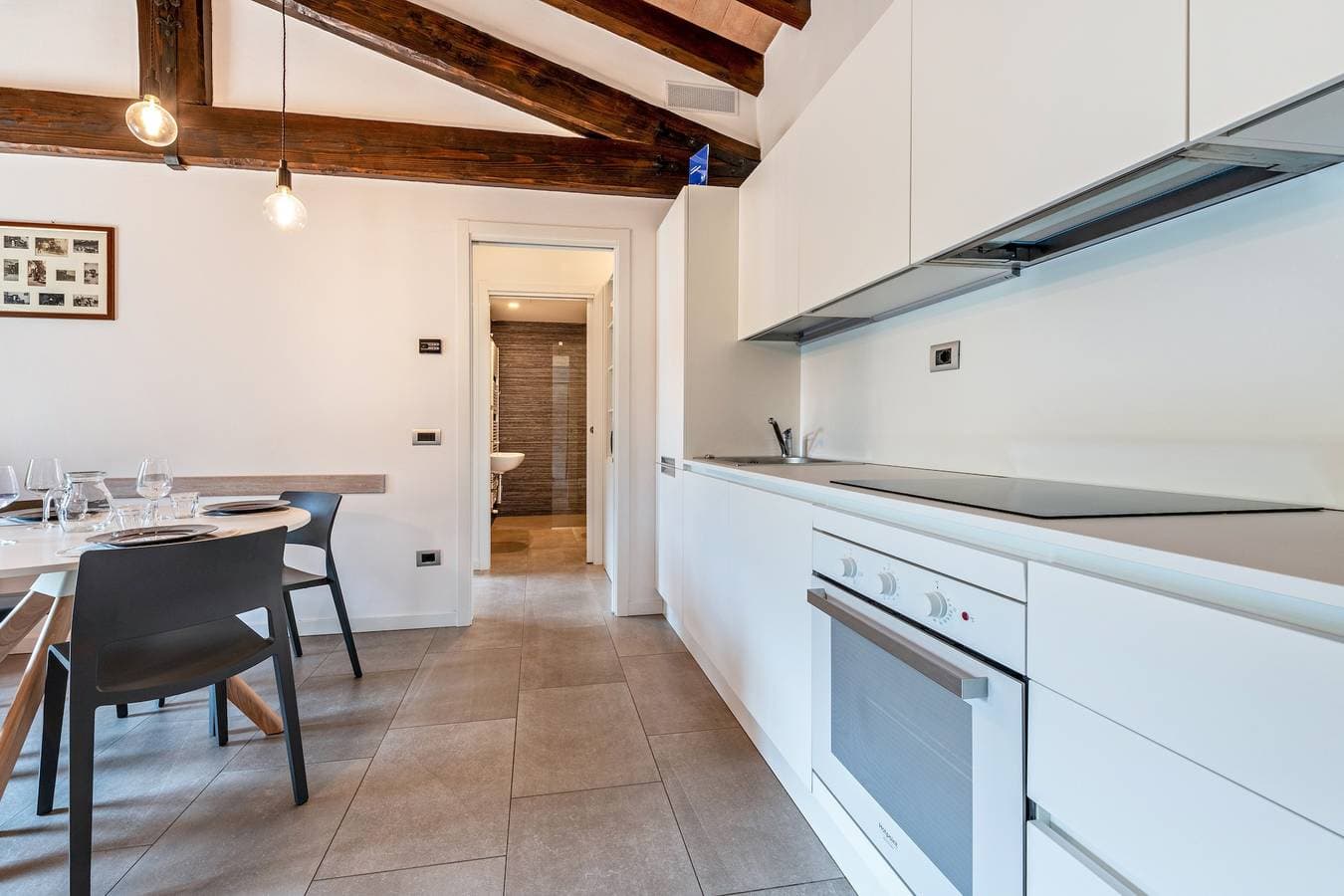 Foto 7 von 29: Ferienwohnung „Al Segnavento Fasanella“ am See mit Pool, WLAN und Garten
