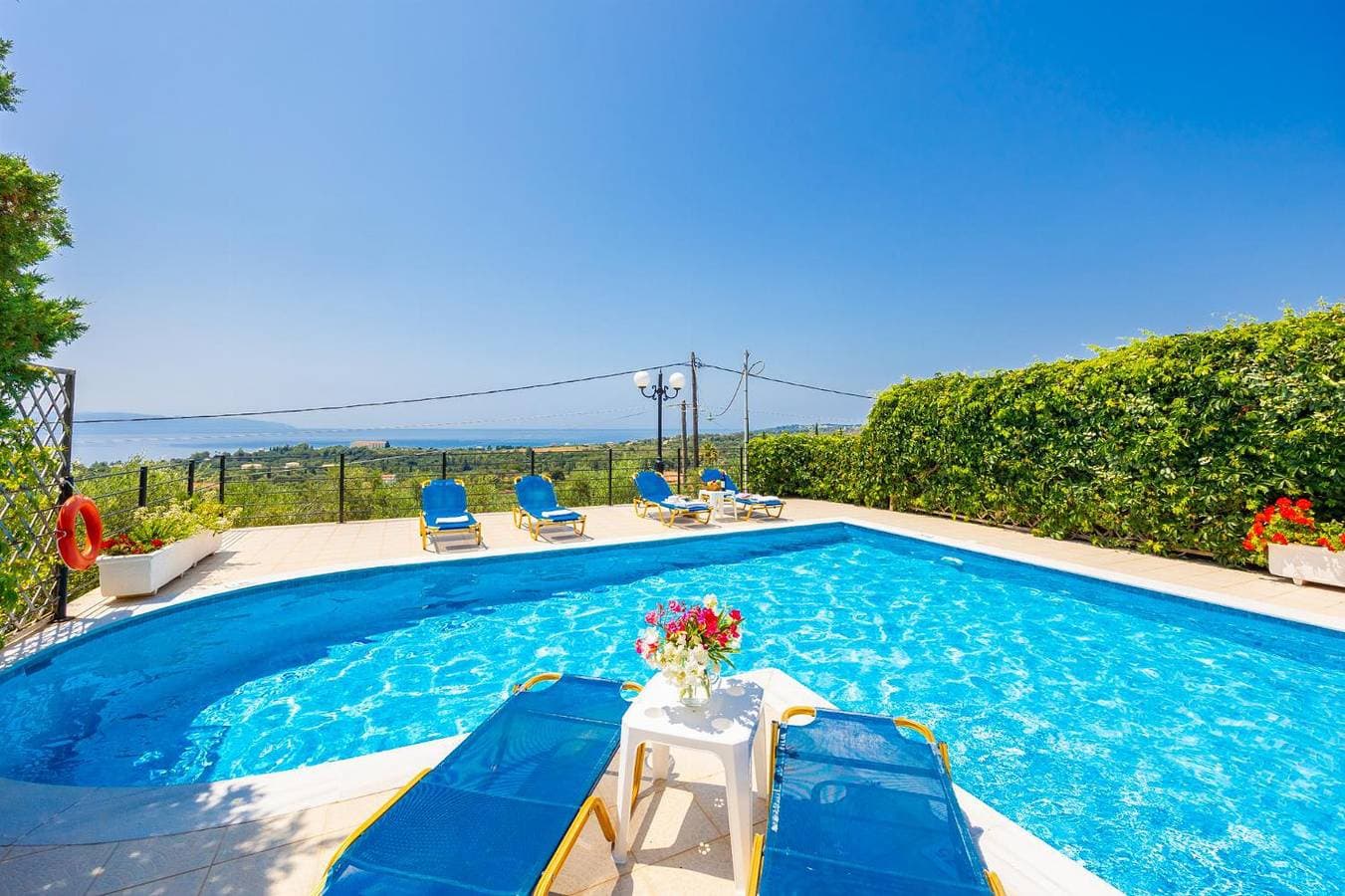 Foto 9 von 33: Villa für 6 Personen mit Garten