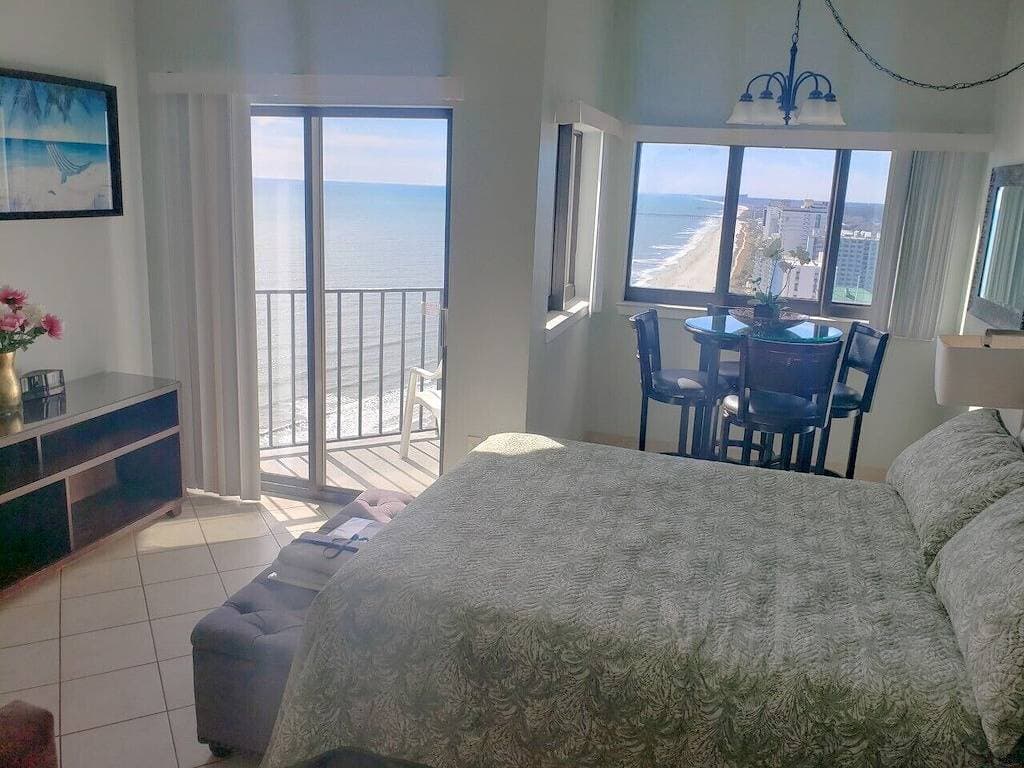 Foto 11 von 28: Ocean View Condo ~ Palace 2305