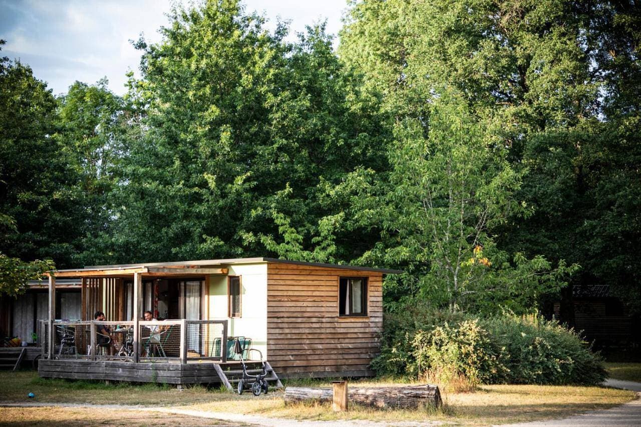 Huttopia Les Châteaux 1