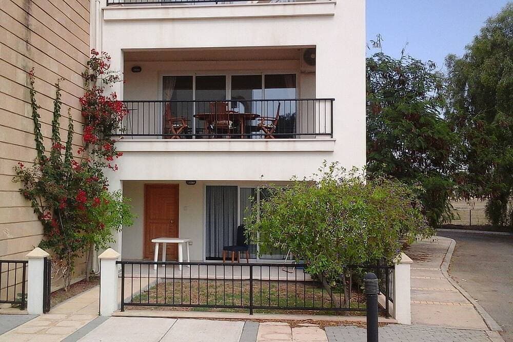 Foto 5 von 18: Luxuriöses 2-Bett-Apartment 3 Schöne Pools, Meer- und Bergblick, 10 Meg Wifi