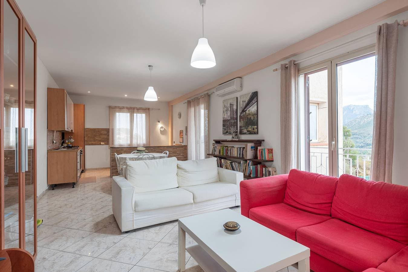 Foto 10 von 26: Apartment "In Villa Marlory" mit Meerblick, 2 privaten Terrassen und WLAN