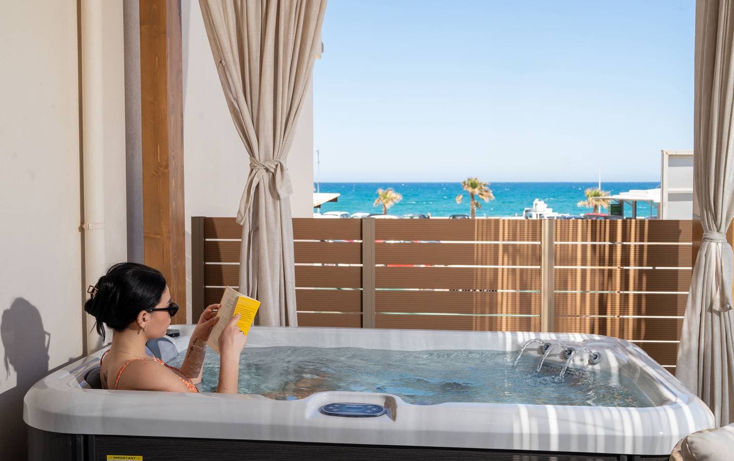 Solaya 1 1