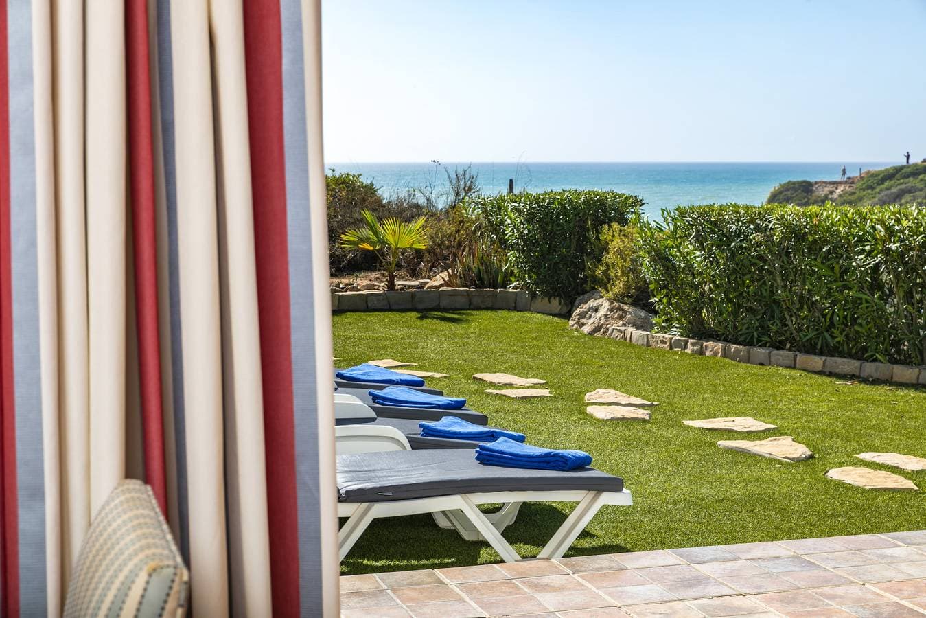 Foto 11 von 29: Villa für 4 Personen mit Terrasse