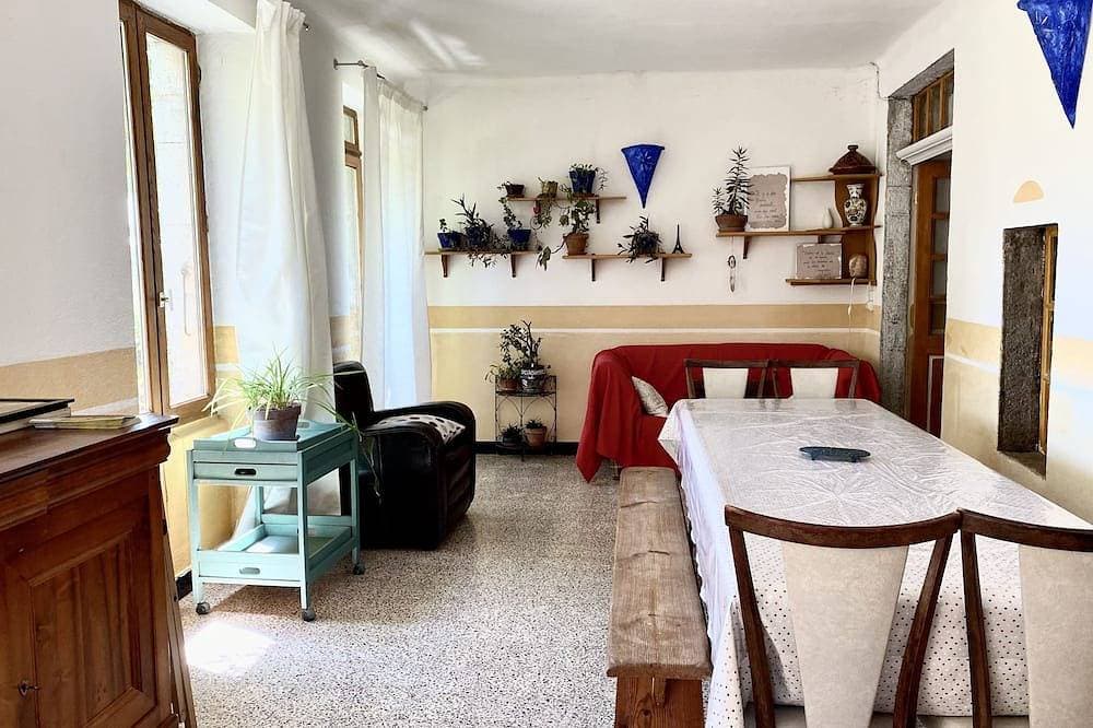 Foto 7 von 30: Authentisches und komfortables Ardèche Bauernhaus in einer grünen Umgebung