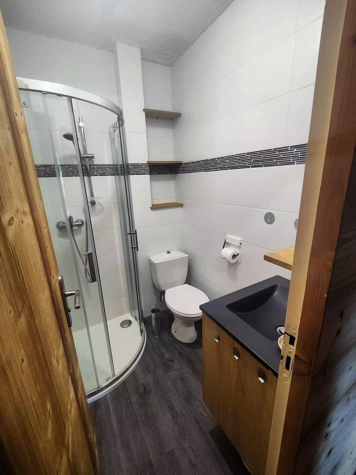 Foto 6 von 15: Studio Charmant 19m2 Ideal für 4 PERSONen mit Box