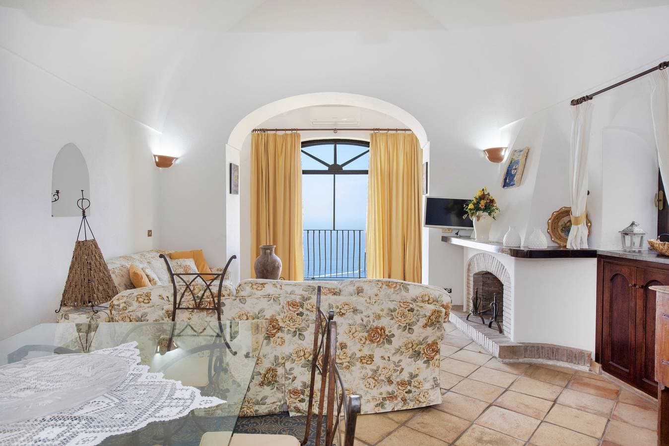 Foto 5 von 42: Villa w/ terrace overlooking the sea by Wonder...