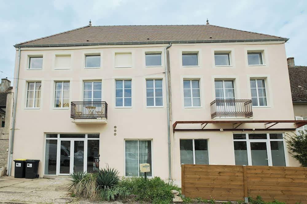Foto 5 von 6: Romantic studio in Burgundy
