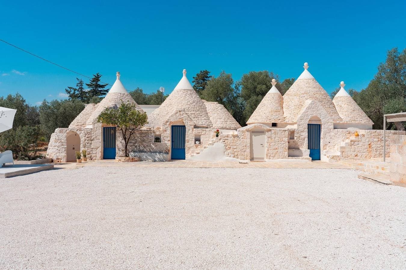 Trulli Scacciapensieri With Pool 1