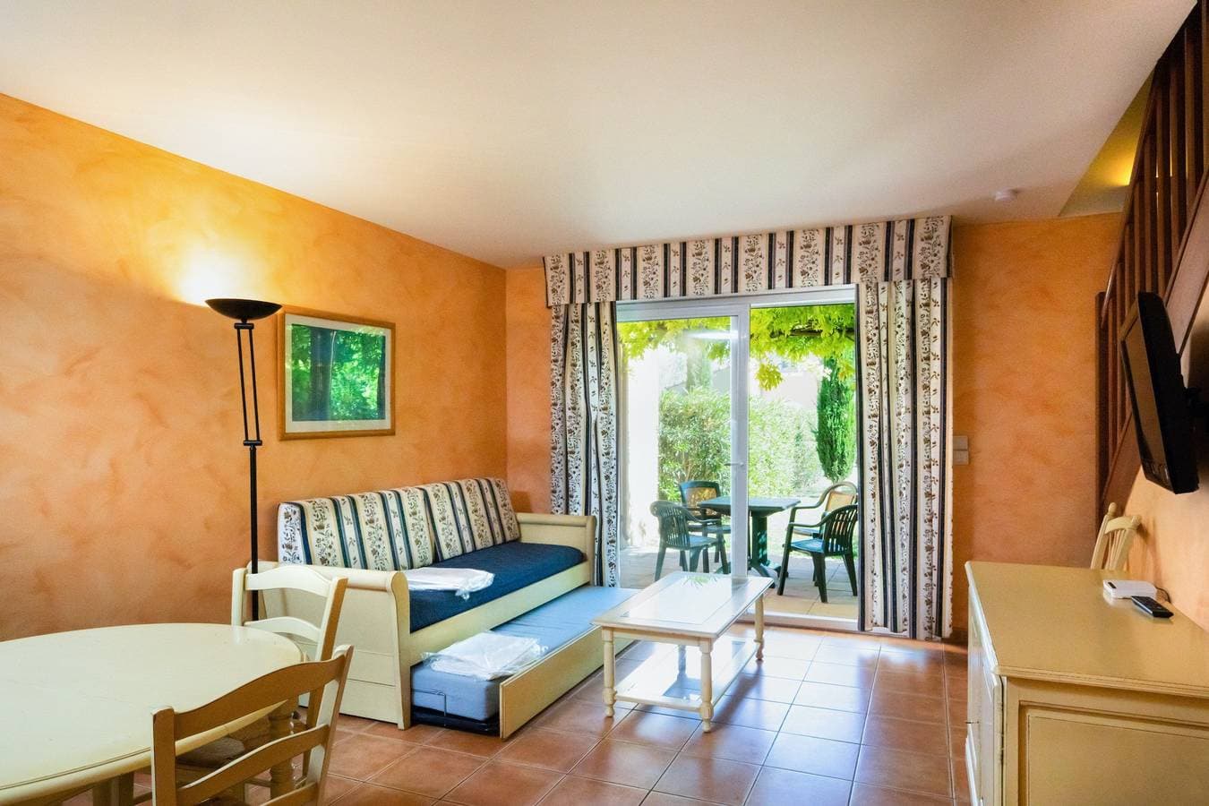 Villa 1