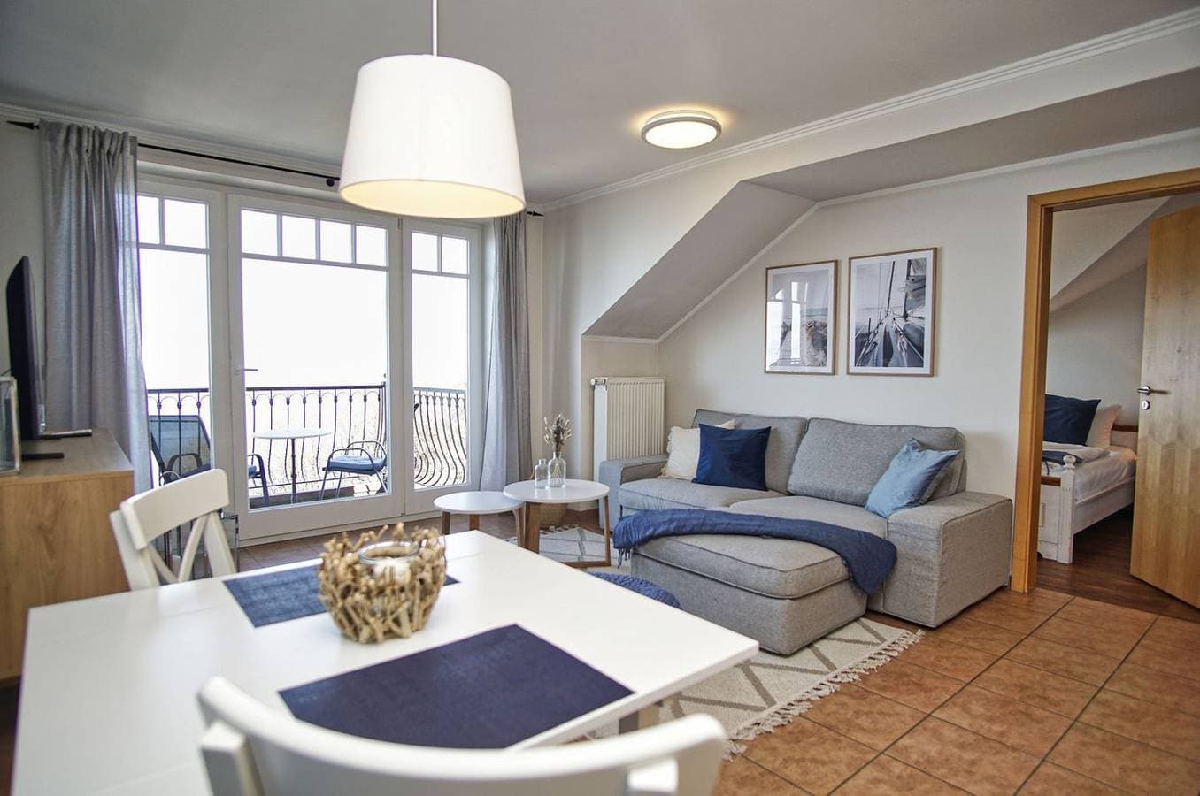 Foto 7 von 28: Ferienwohnung mit traumhaftem Meerblick - Haus am Meer FeWo 11