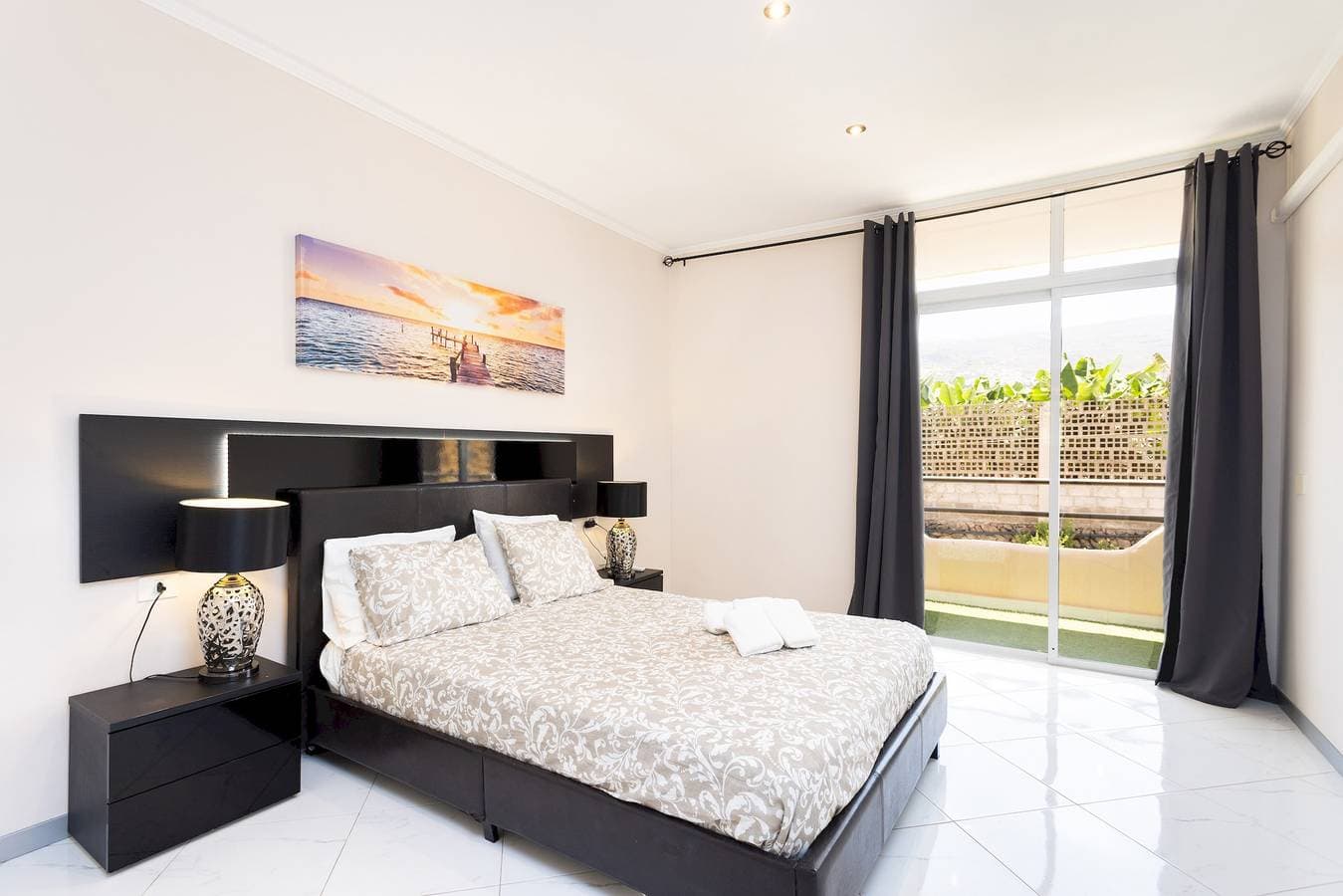 Foto 4 von 27: Ferienwohnung für 3 Personen mit Pool