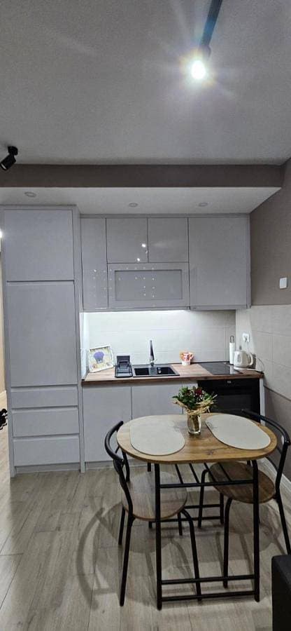 Foto 4 von 18: One-Bedroom Apartment