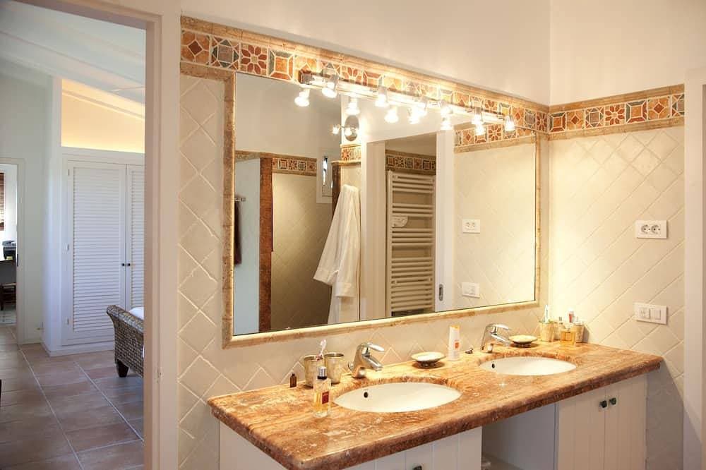 Foto 10 von 30: Ferienhaus / Villa - Cadaques