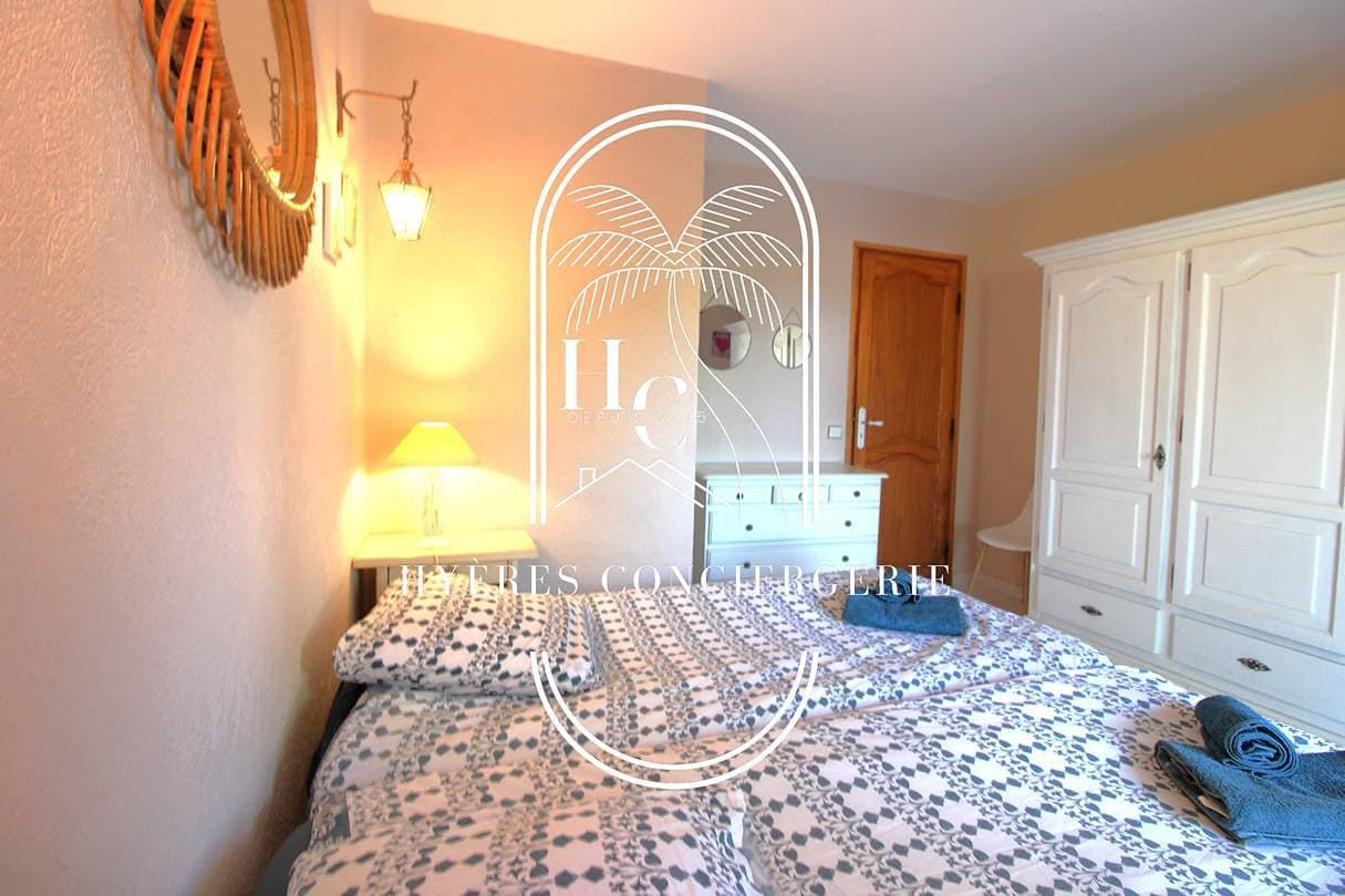 Foto 6 von 18: Ferienwohnung für 6 Personen mit Terrasse