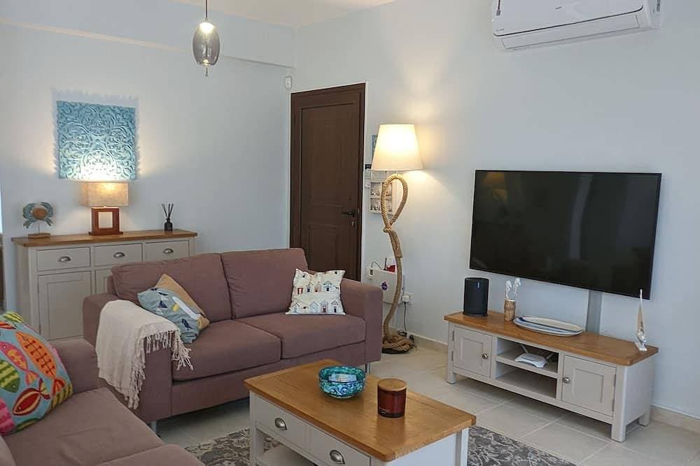 Foto 10 von 24: Best location- Harbour and promenade,  2Br/2 baths apartment with private garden