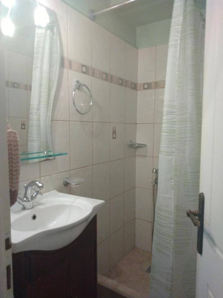 Foto 9 von 36: Budget Double or Twin Room