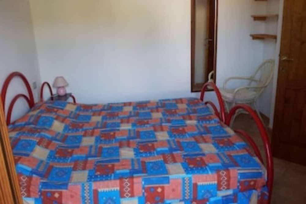 Foto 2 von 11: Unmissable apartment with garden 100mt from the sea, Campulongu - second floor