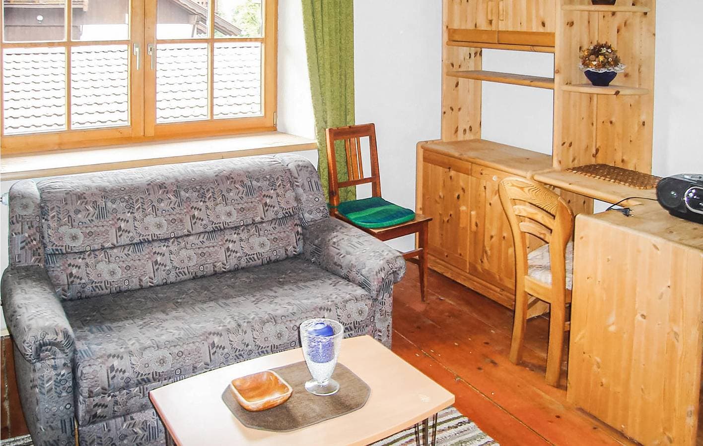 Foto 6 von 14: Wohnung mit Bergblick, Parkplatz und Terrasse