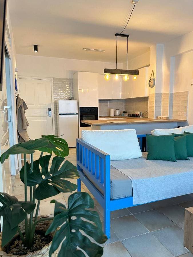 Foto 2 von 38: One-Bedroom Apartment with City View